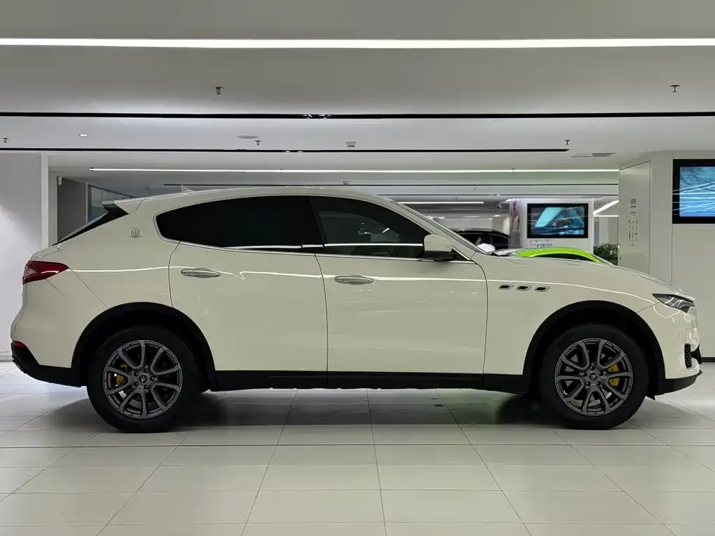 Maserati Levante 2021 из CN, фото 5