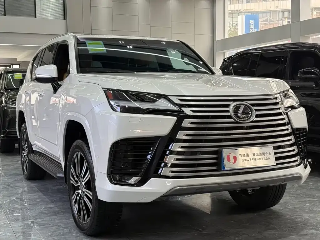 Lexus LX 2025 из CN, фото 3