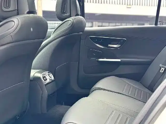 Mercedes-Benz C-Class 2023 из CN, фото 5