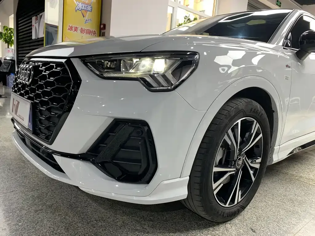 Audi Q3 Sportback 2022 из CN, фото 4