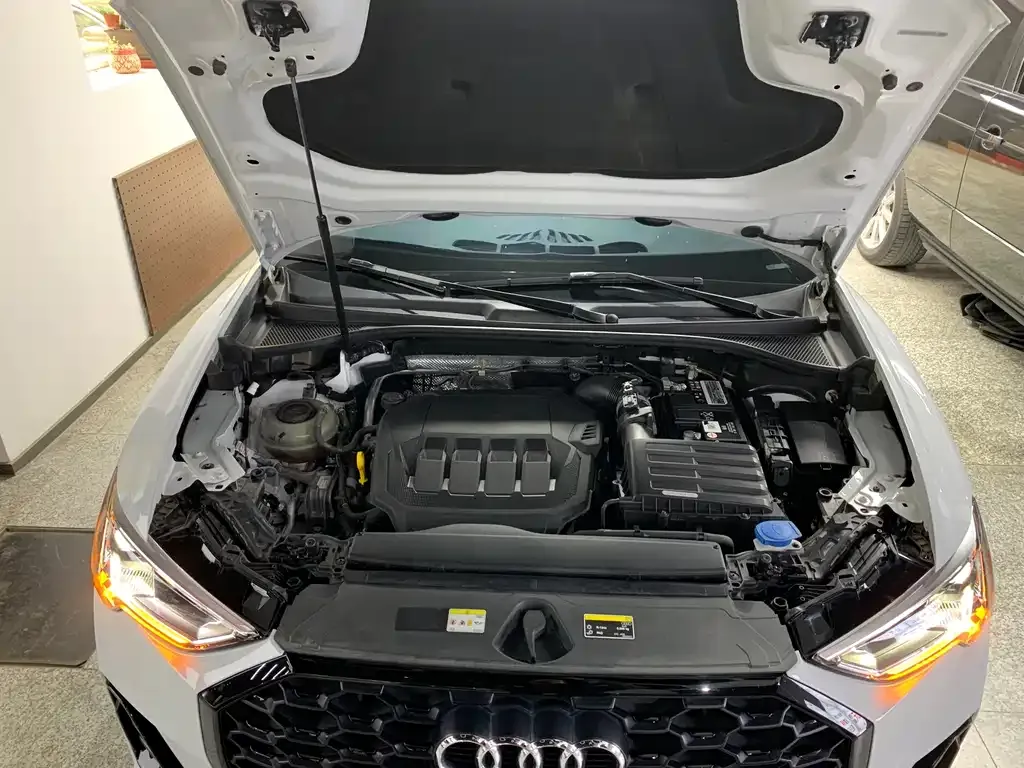 Audi Q3 Sportback 2022 из CN, фото 5
