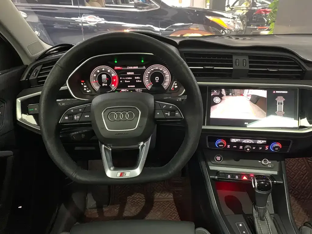 Audi Q3 Sportback 2022 из CN, фото 8