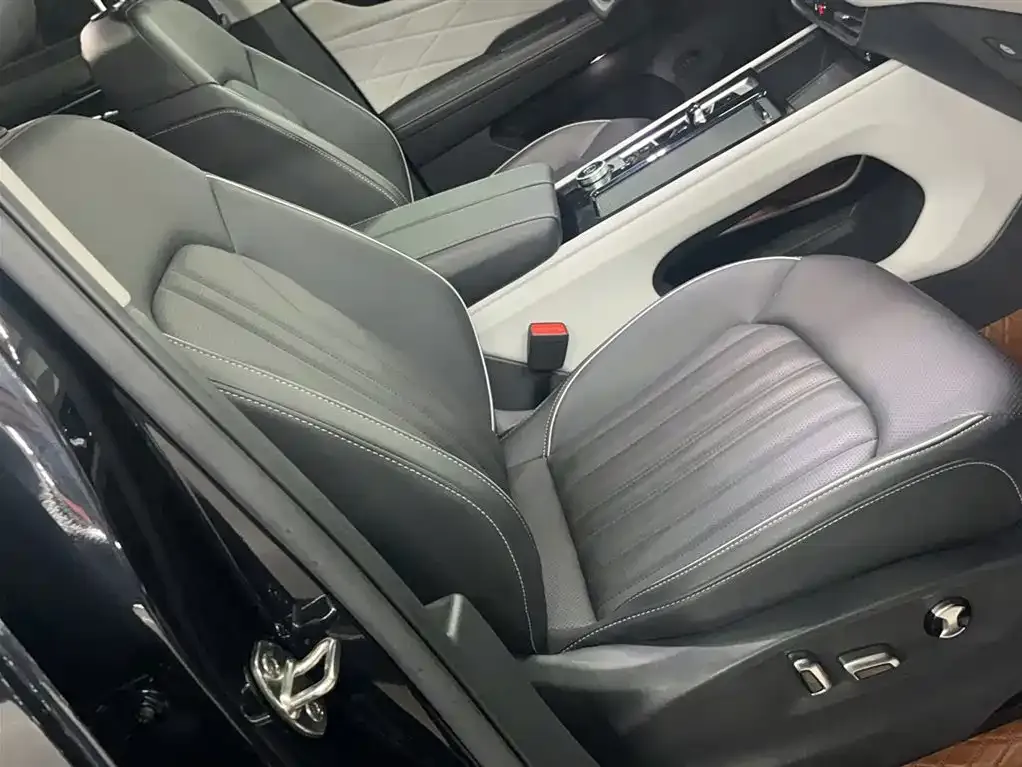 Volkswagen Teramont 2023 из CN, фото 3