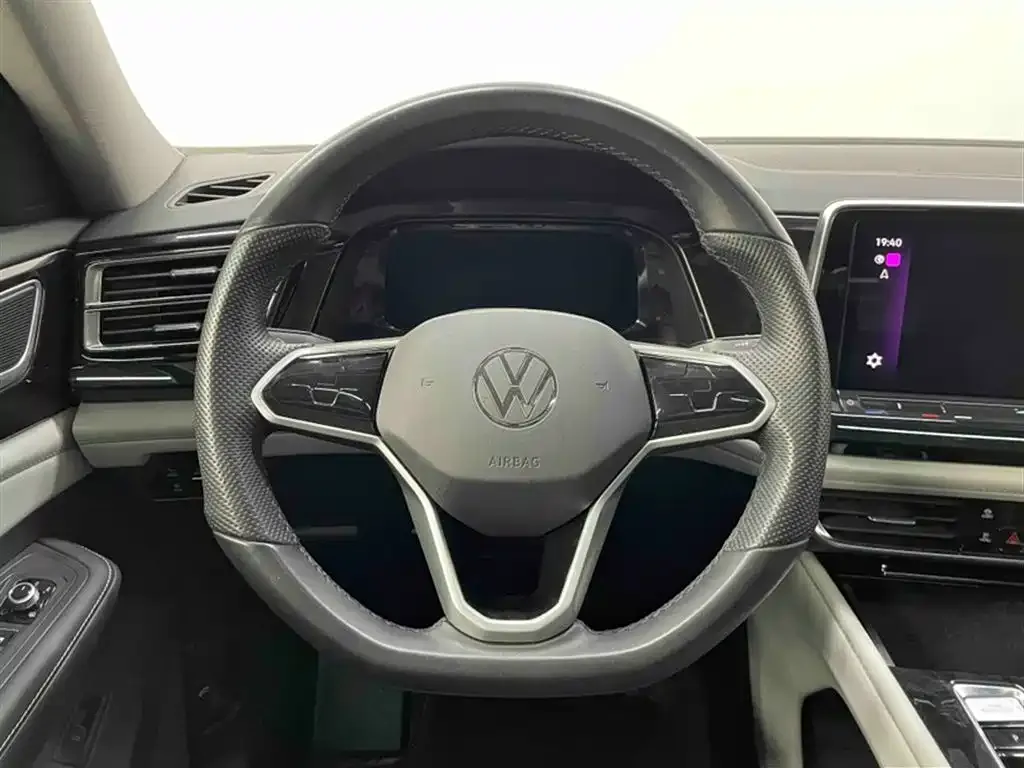 Volkswagen Teramont 2023 из CN, фото 4