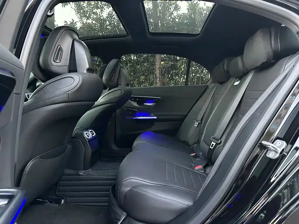 Mercedes-Benz C-Class 2024 из CN, фото 10