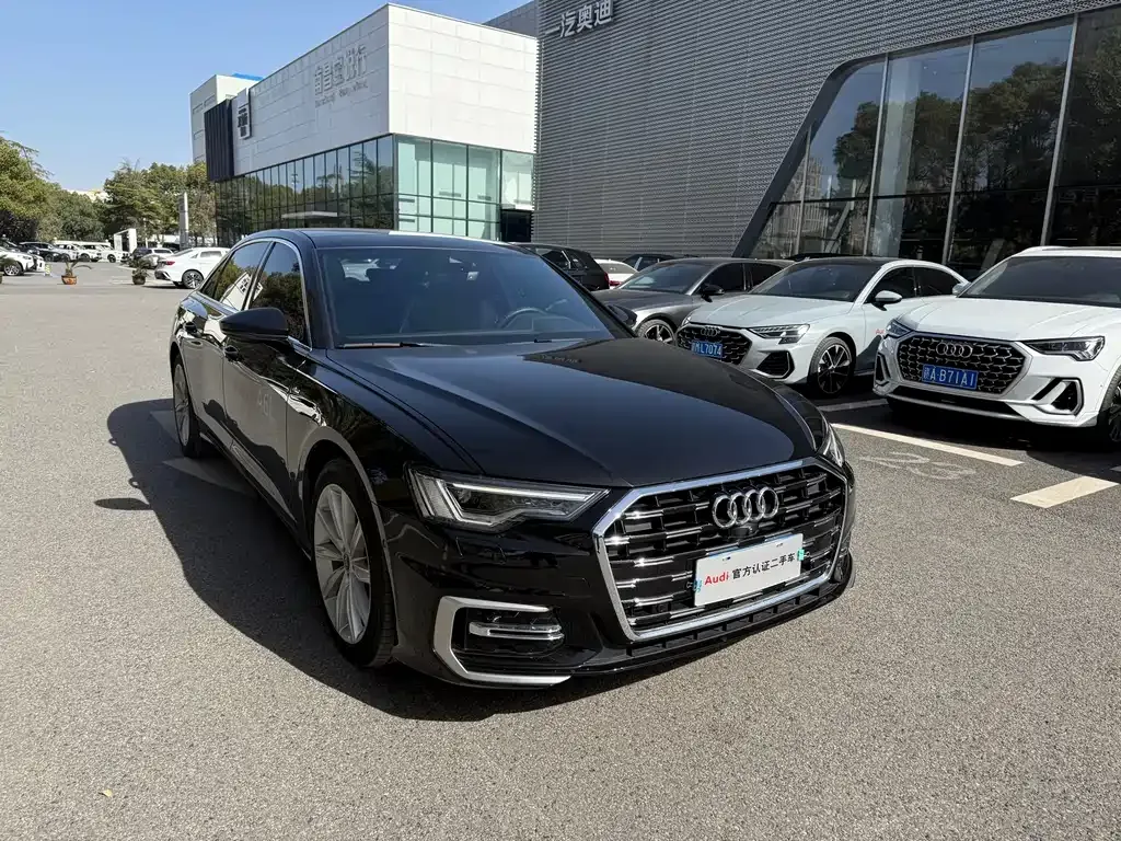 Audi A6L 2024 из CN, фото 2