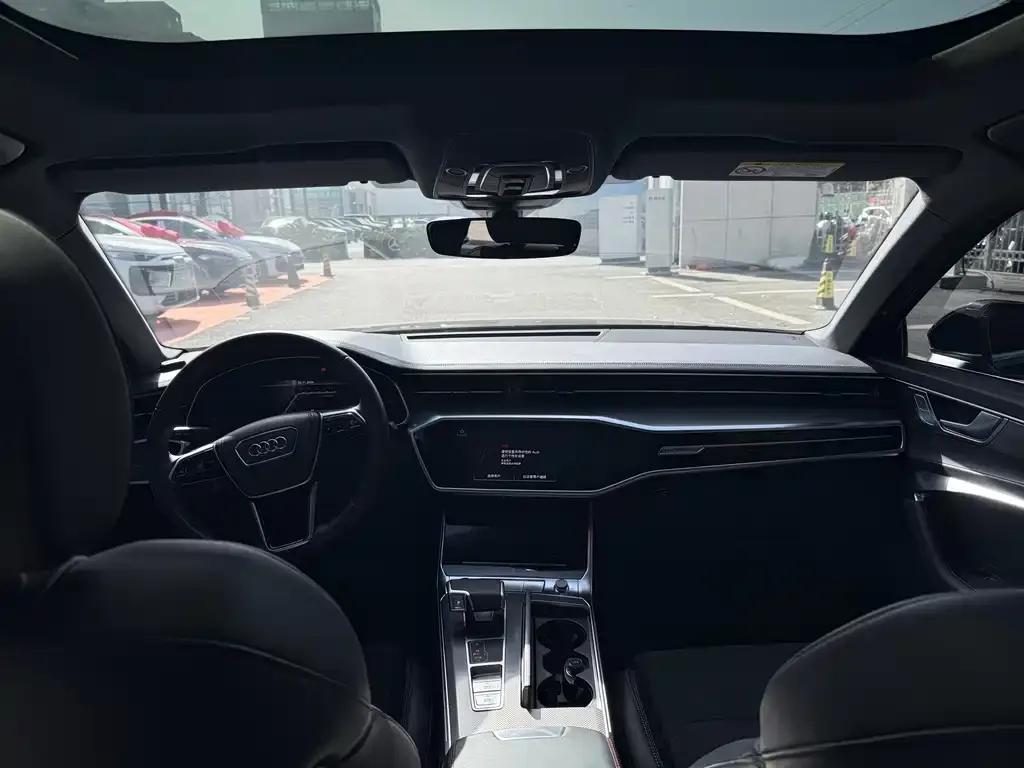 Audi A6L 2024 из CN, фото 5