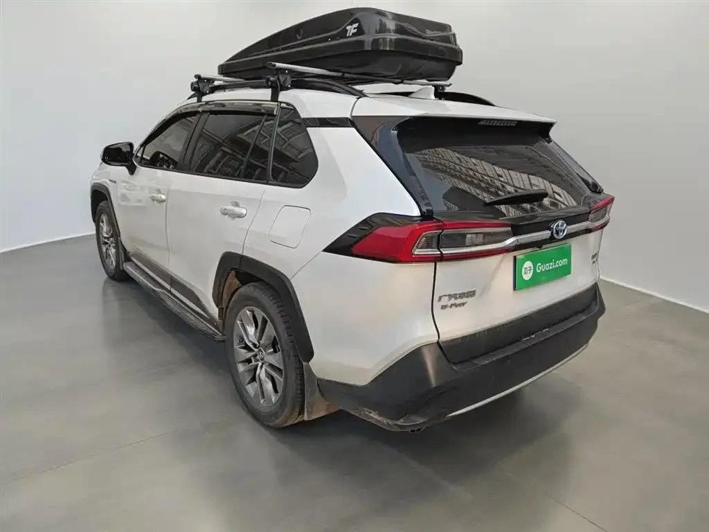 Toyota Wildlander 2021 из CN, фото 5