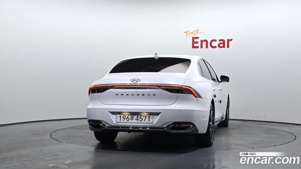 Hyundai Grandeur 2022 из KR, фото 4