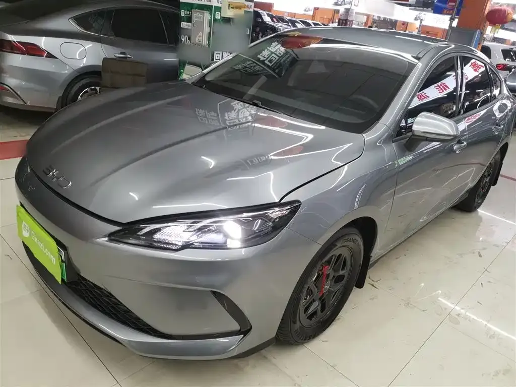 BYD Seal 05 DM-i — фото 1