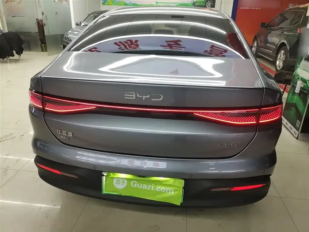 BYD Seal 05 DM-i — фото 6