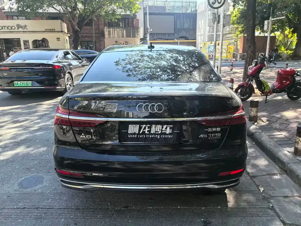 Audi A6L 2024 из CN, фото 5