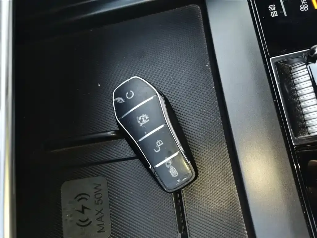 BYD PLUS New Energy 2025 из CN, фото 9