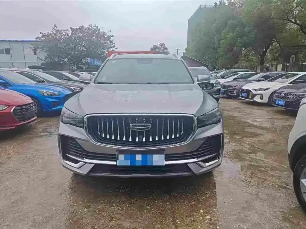 Geely Xingyue L — фото 2