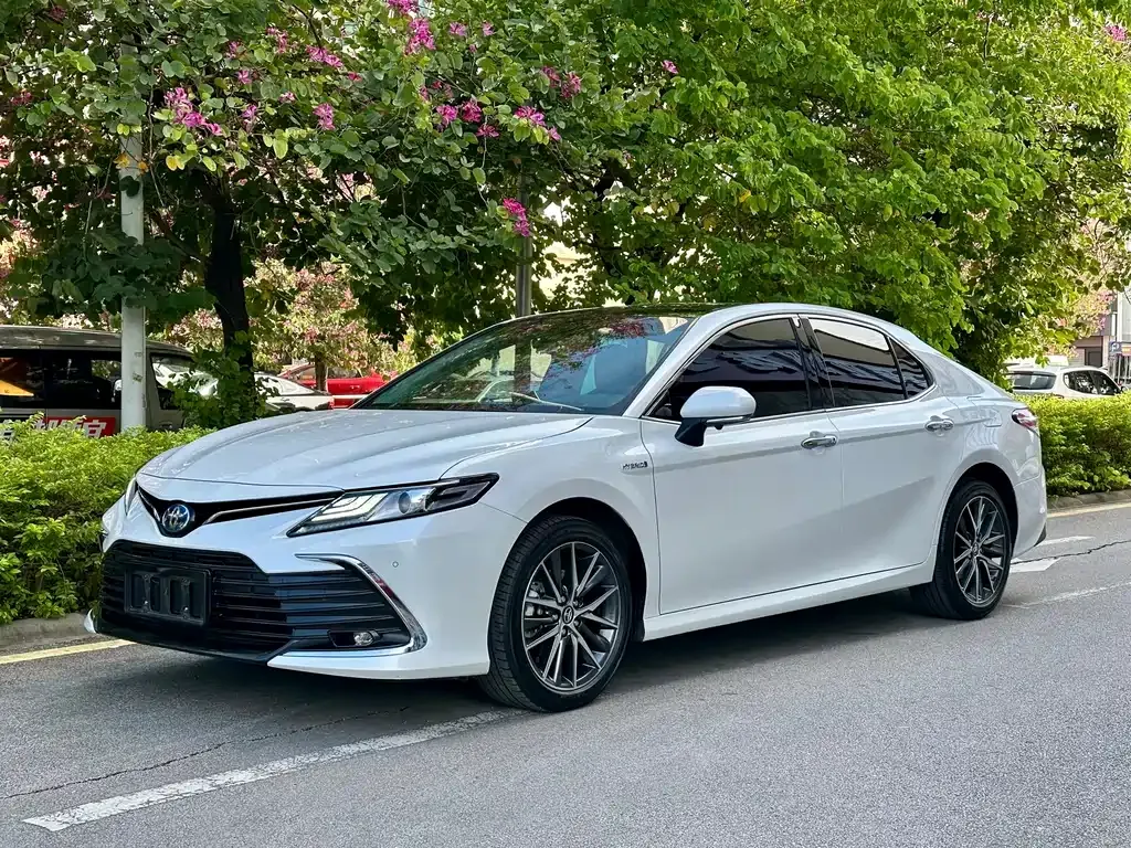 Toyota Camry 2022 из CN, фото 1