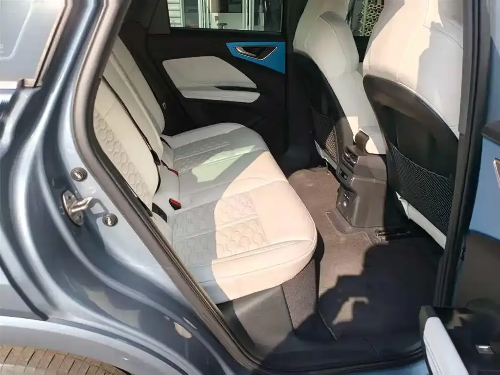 Audi Q4 e-tron 2023 из CN, фото 7