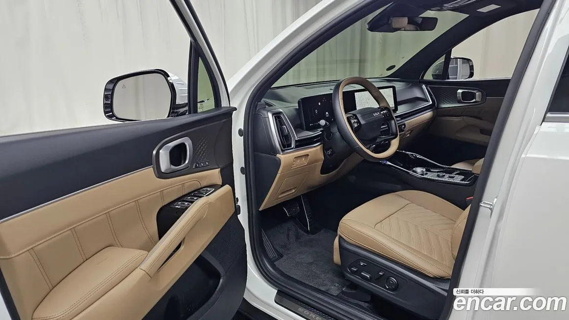 Kia Sorento — фото 10