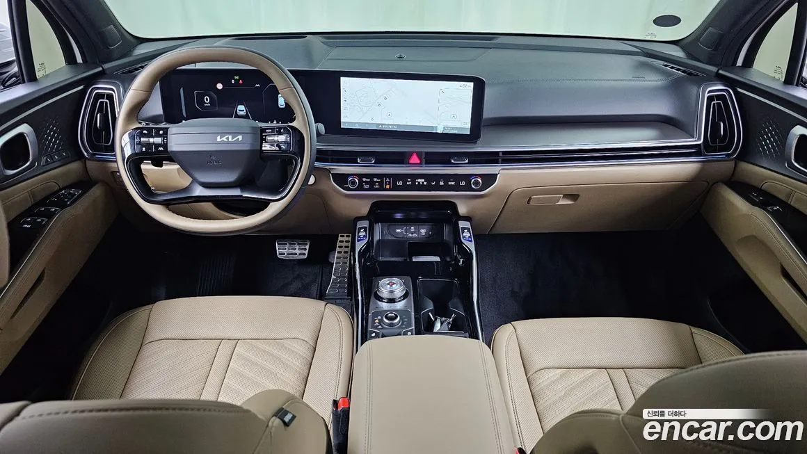 Kia Sorento — фото 7