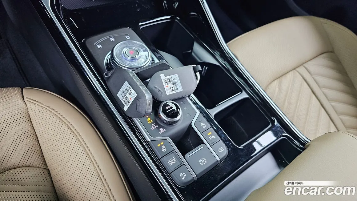 Kia Sorento — фото 9
