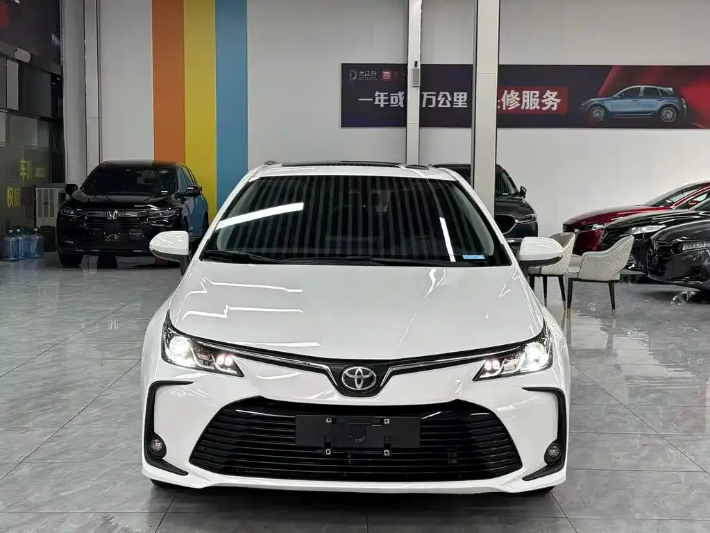 Toyota Corolla 2022 из CN, фото 3