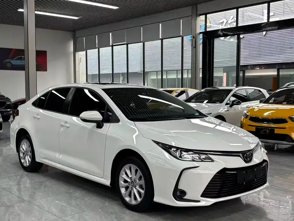 Toyota Corolla 2022 из CN, фото 4