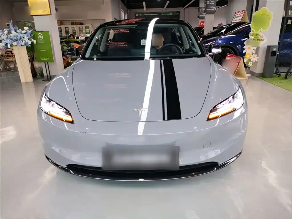 Tesla Model 3 2024 из CN, фото 3