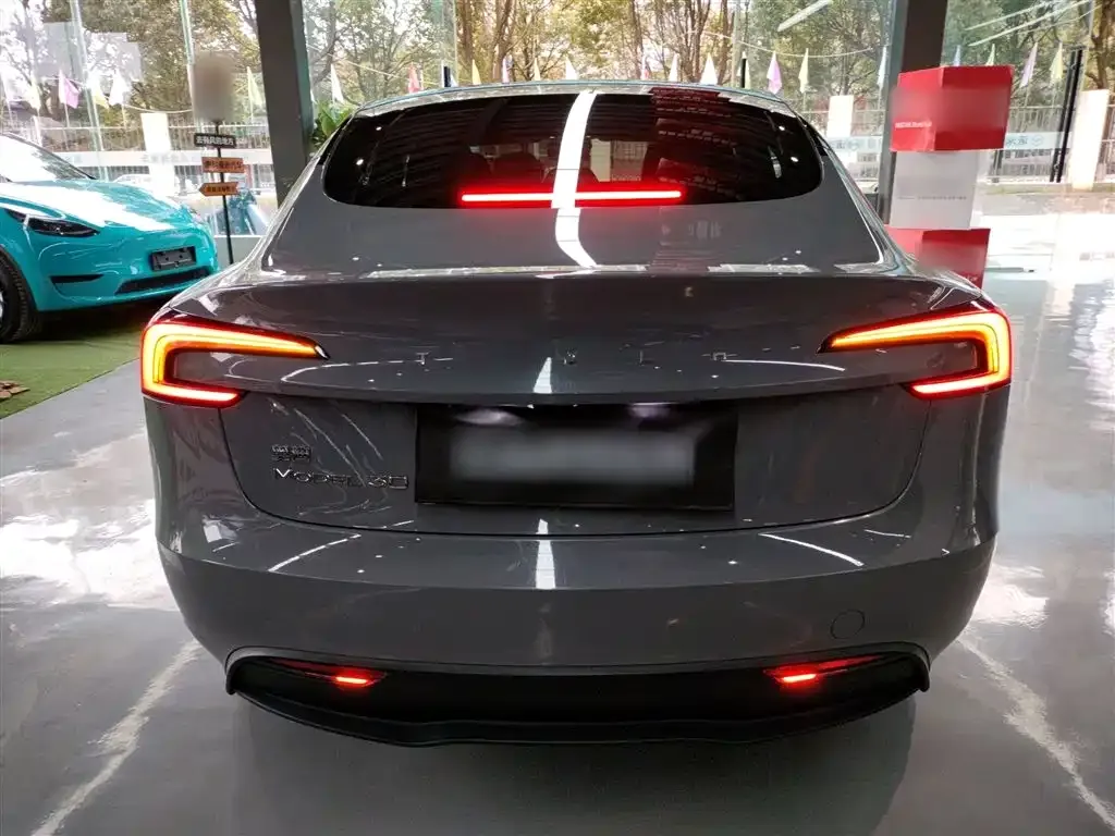 Tesla Model 3 2024 из CN, фото 6