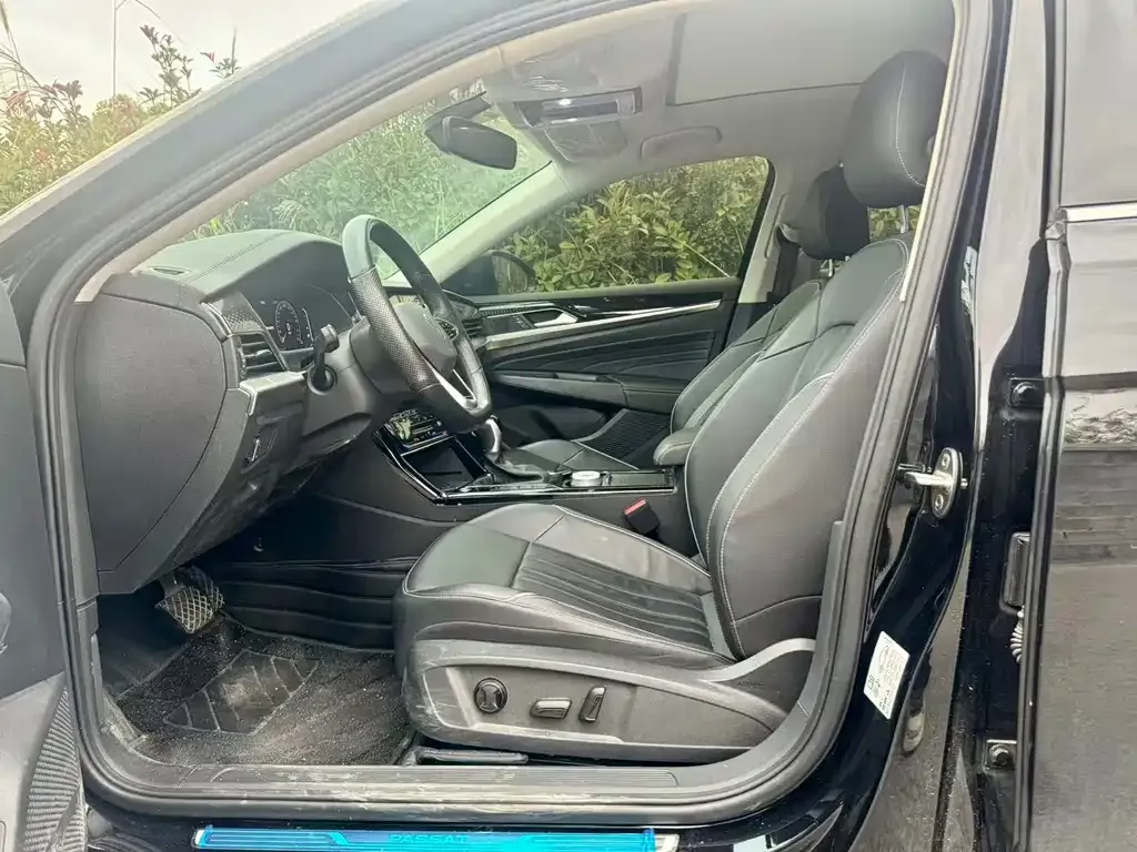 Volkswagen Passat — фото 5