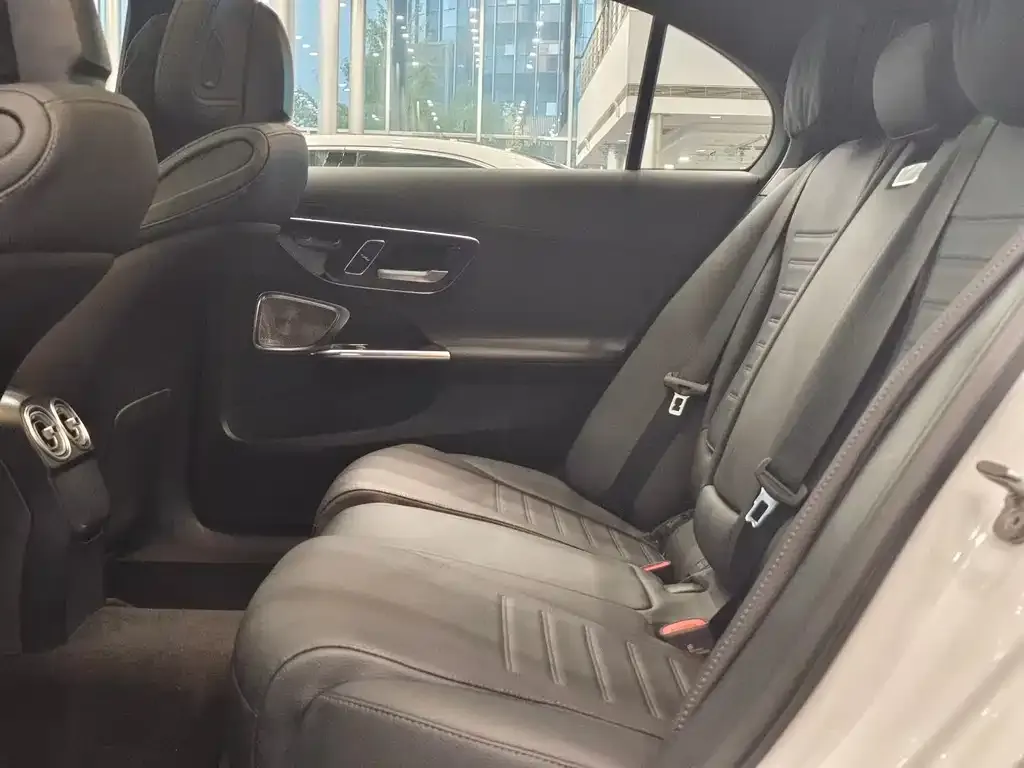 Mercedes-Benz C-Class 2024 из CN, фото 7