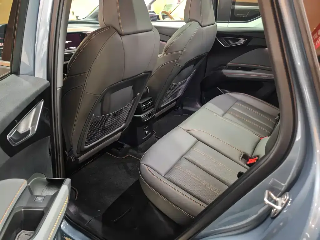 Audi Q4 e-tron 2024 из CN, фото 5