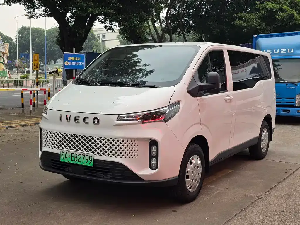 IVECO Juxing New Energy 2024 из CN, фото 1