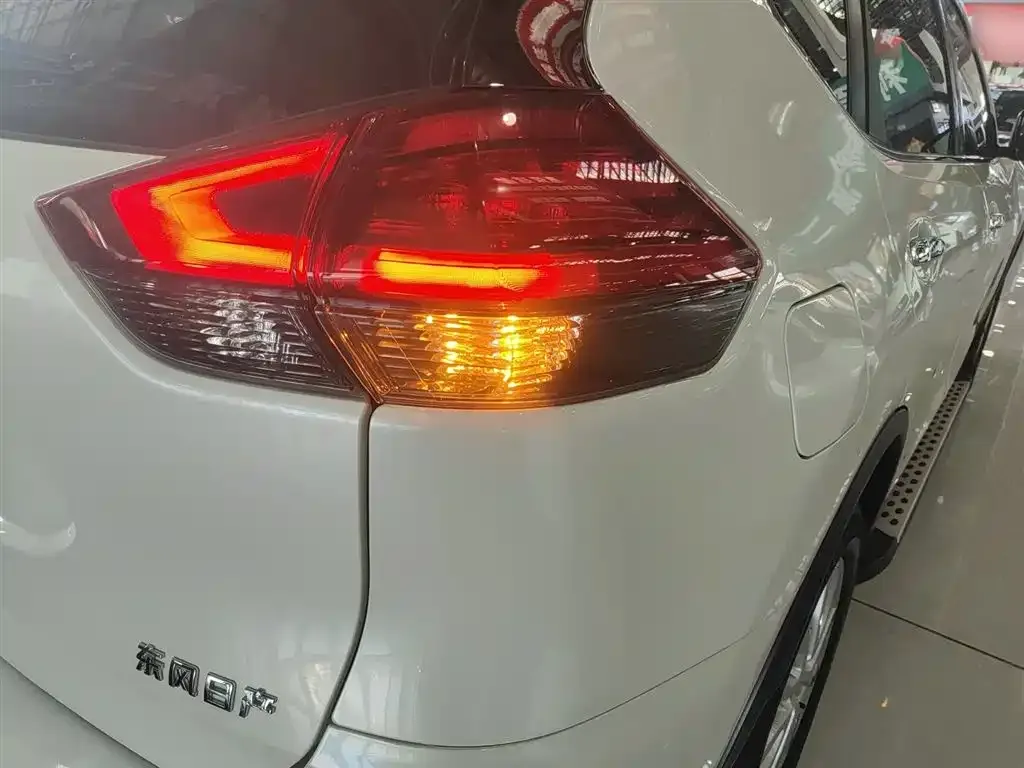 Nissan X-Trail 2023 из CN, фото 8