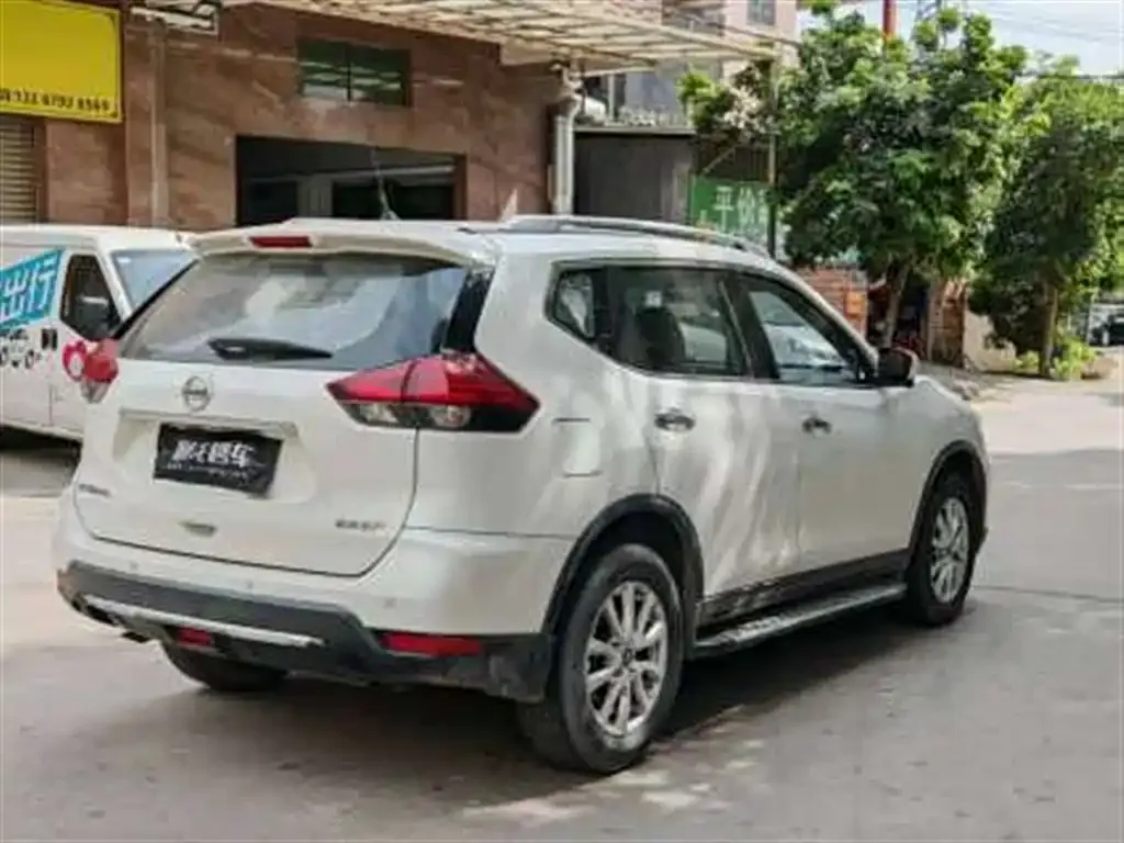 Nissan X-Trail 2021 из CN, фото 4
