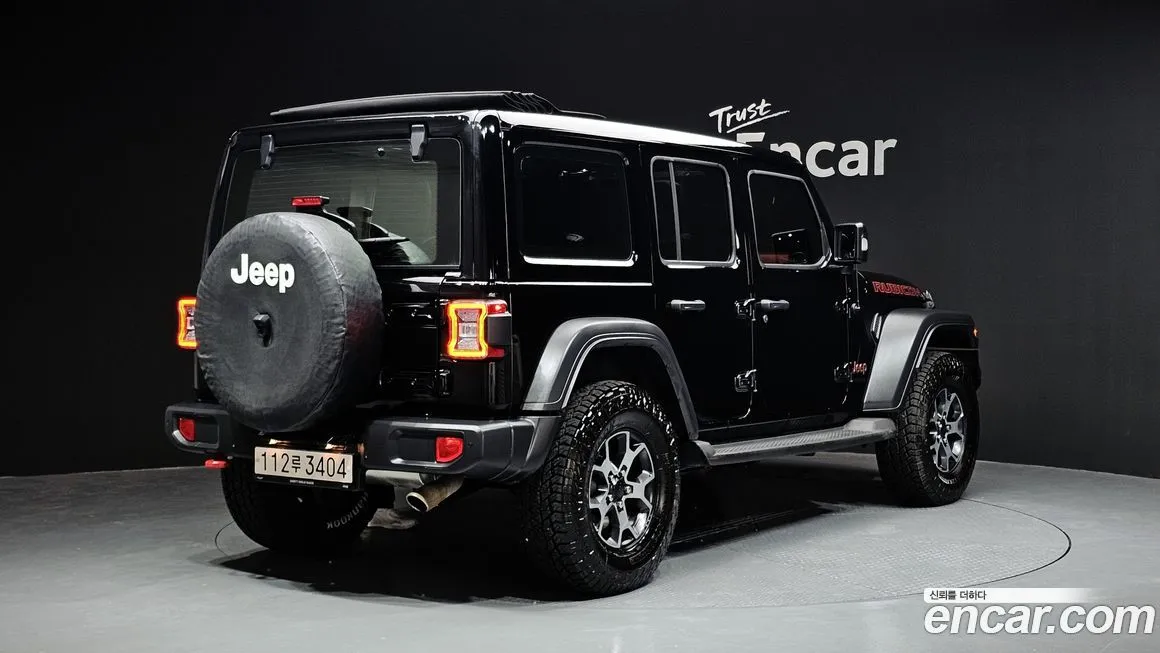 Jeep Wrangler — фото 2