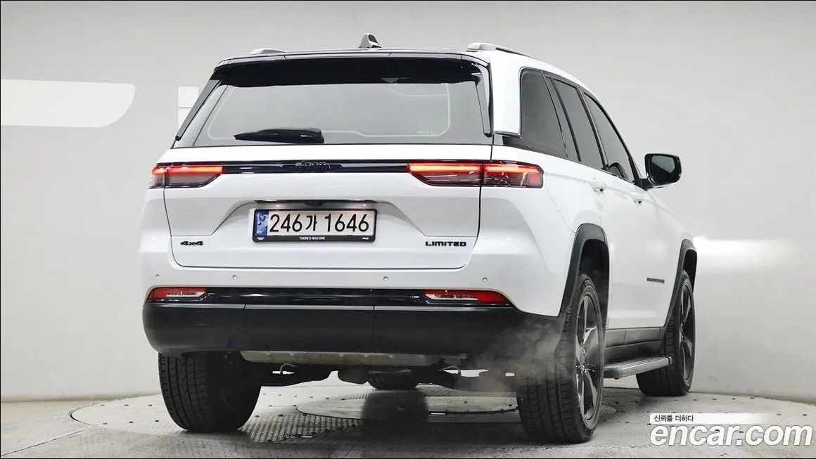 Jeep Cherokee 2023 из KR, фото 4