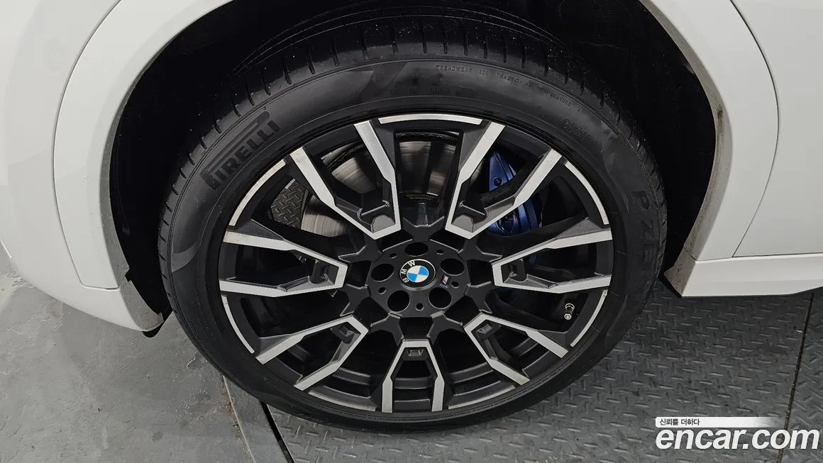 BMW X6 2025 из KR, фото 5