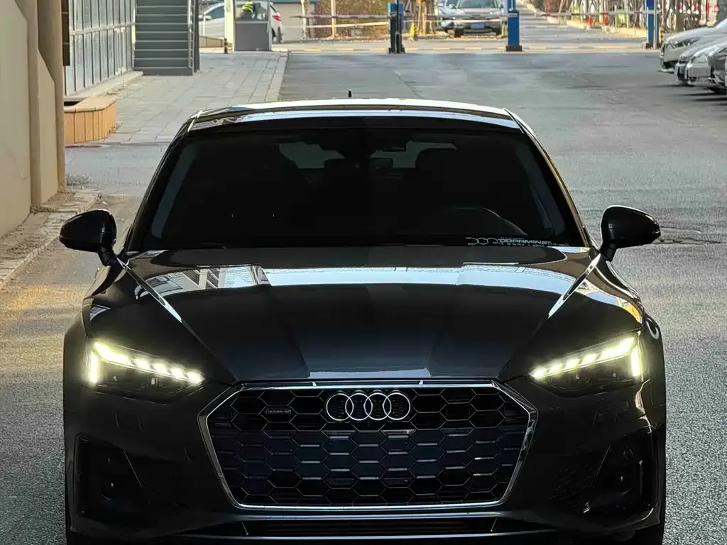 Audi A5 (Import) 2023 из CN, фото 3