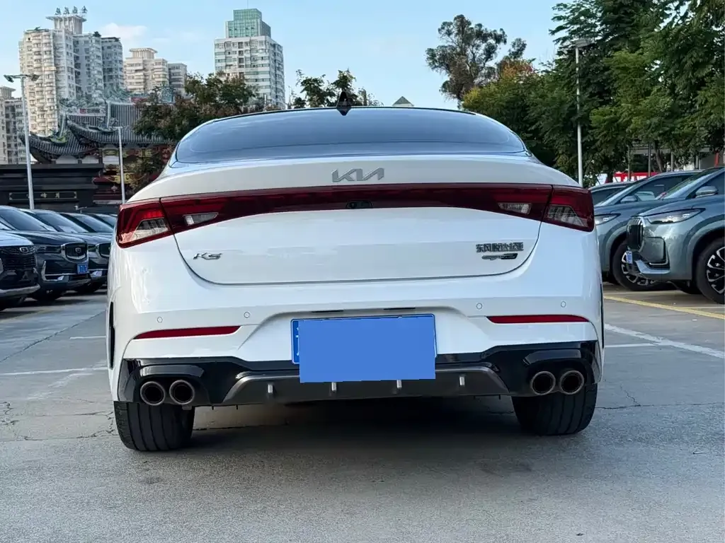 Kia K5 2023 из CN, фото 4