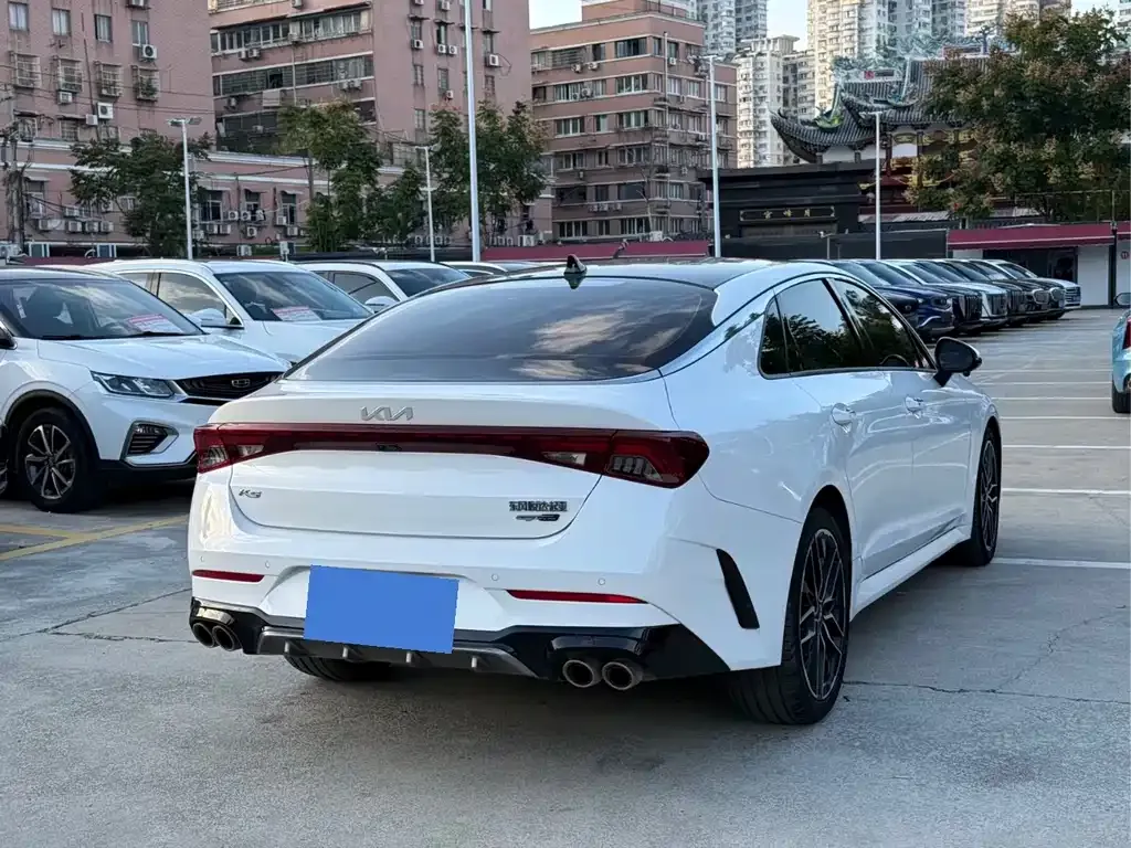 Kia K5 2023 из CN, фото 6