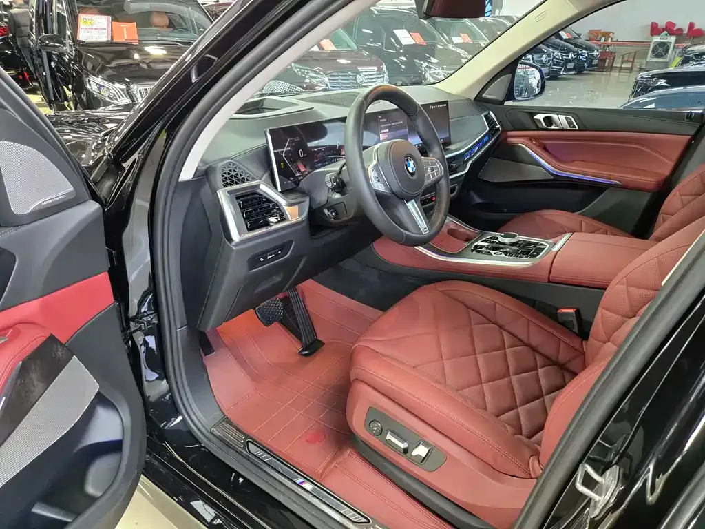 BMW X5 2025 из CN, фото 3