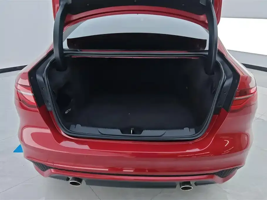 Jaguar XEL 2021 из CN, фото 4