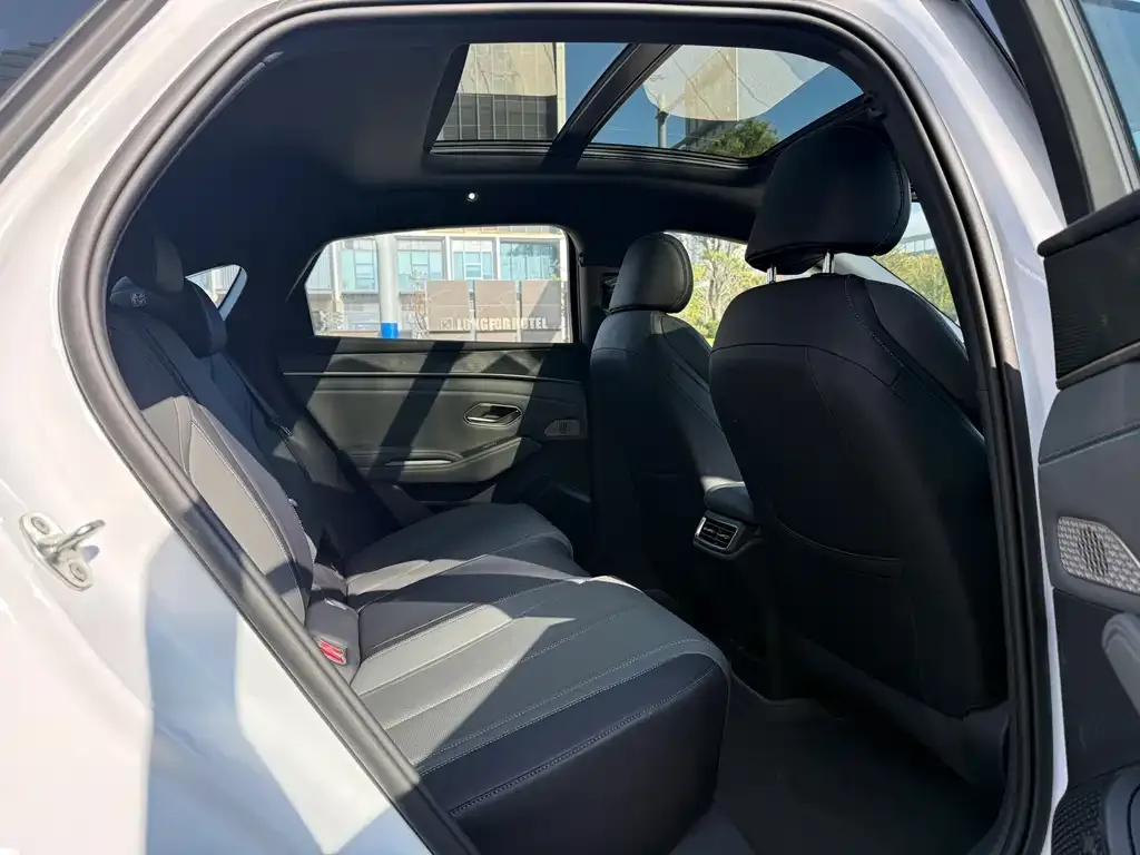 BYD Qin L 2025 из CN, фото 8