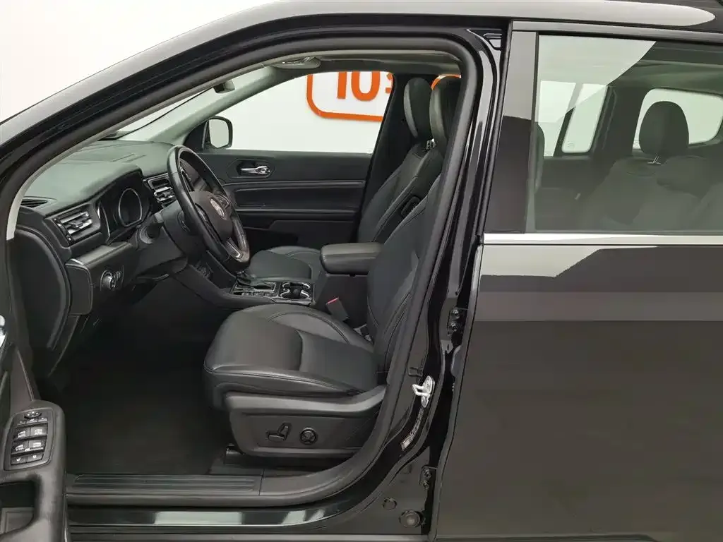 Jeep Grand Commander 2022 из CN, фото 10