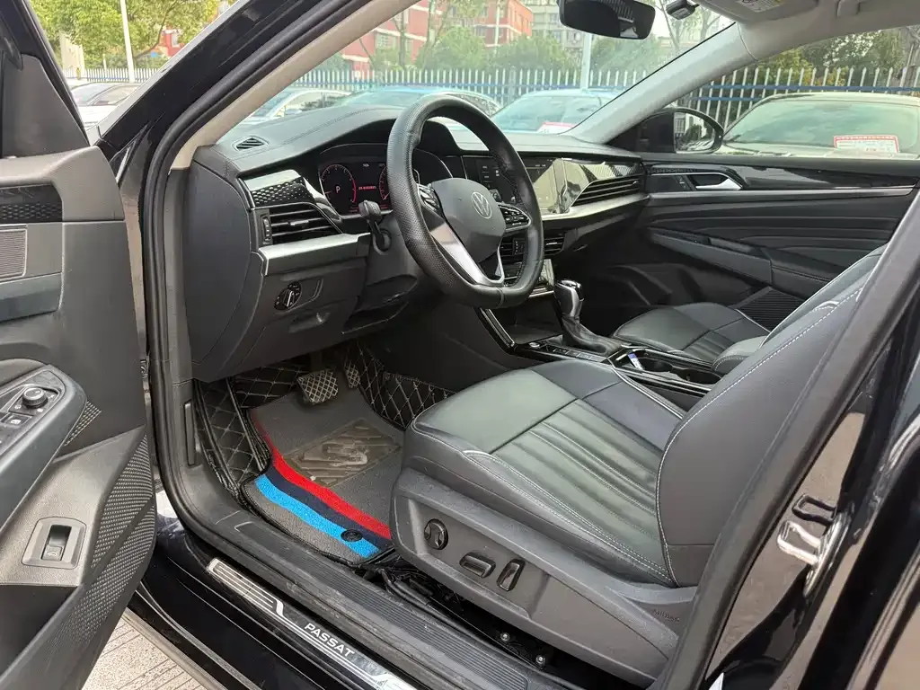 Volkswagen Passat — фото 9
