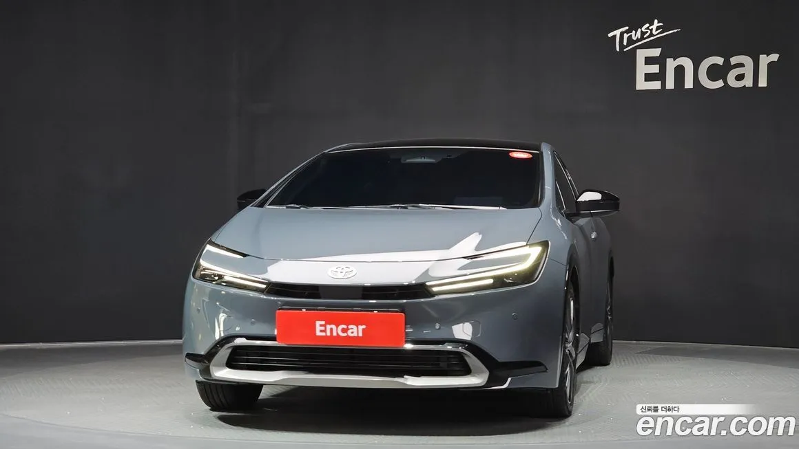 Toyota Prius — фото 3