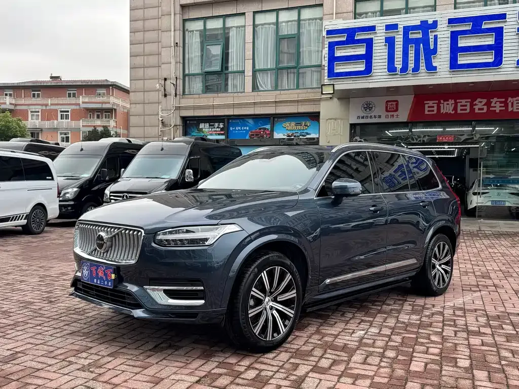 Volvo XC90 2024 из CN, фото 2