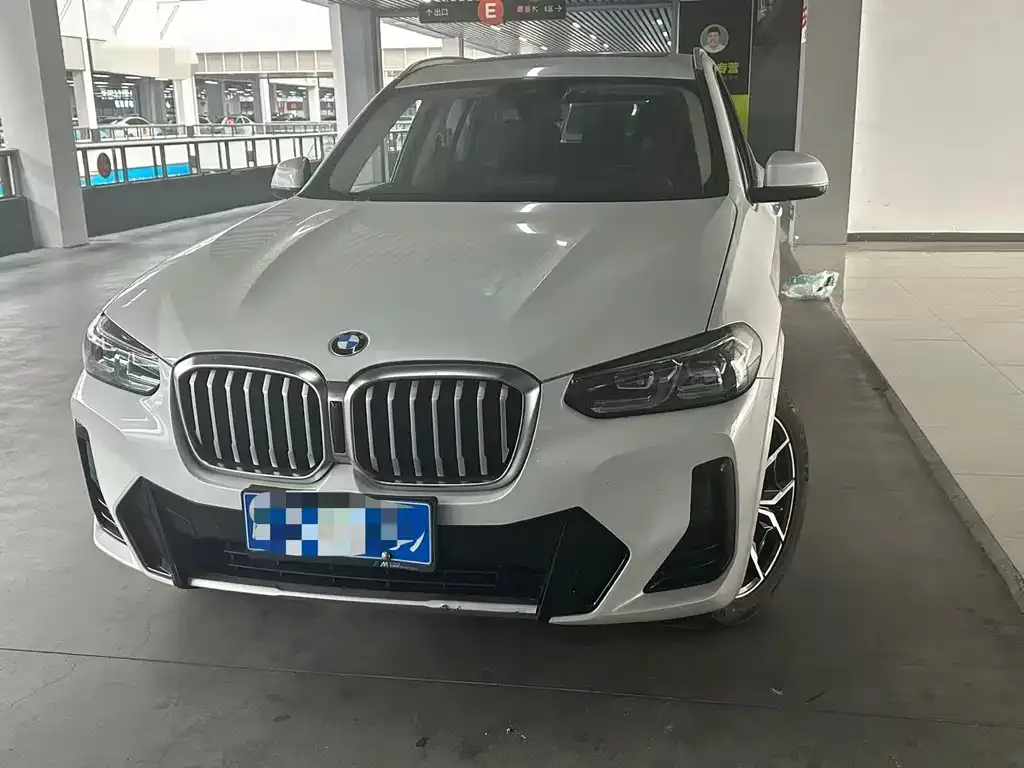 BMW X3 2022 из CN, фото 2