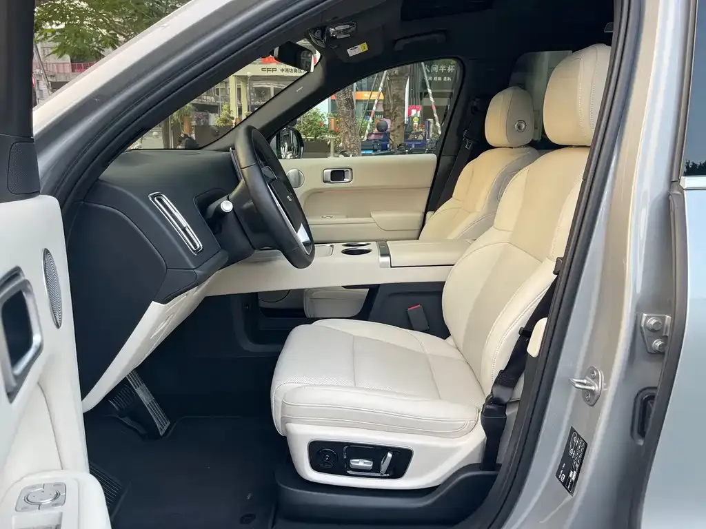 Li Auto L9 2023 из CN, фото 8