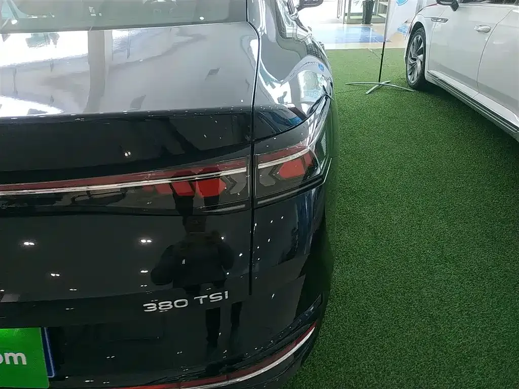 Volkswagen Magotan 2025 из CN, фото 8