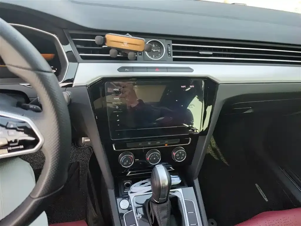 Volkswagen Magotan 2025 из CN, фото 6